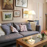 A Large 104 M Family Nest In Paris 15Th